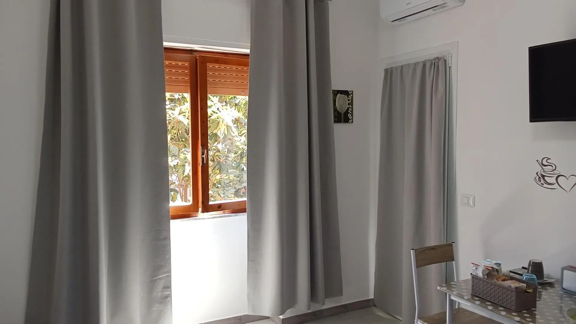 Gigi&Mary Bed and Breakfast Alghero 0*,